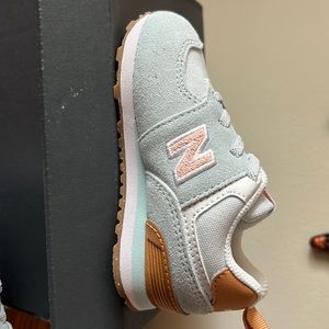 Kids/Enfant brand new still in box never worn